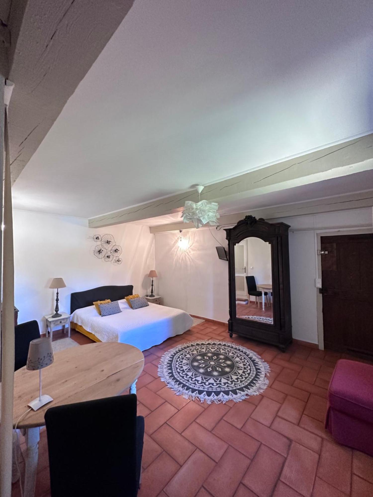 Moulin D'Antelon B&B Крійон-ле-Брав Екстер'єр фото