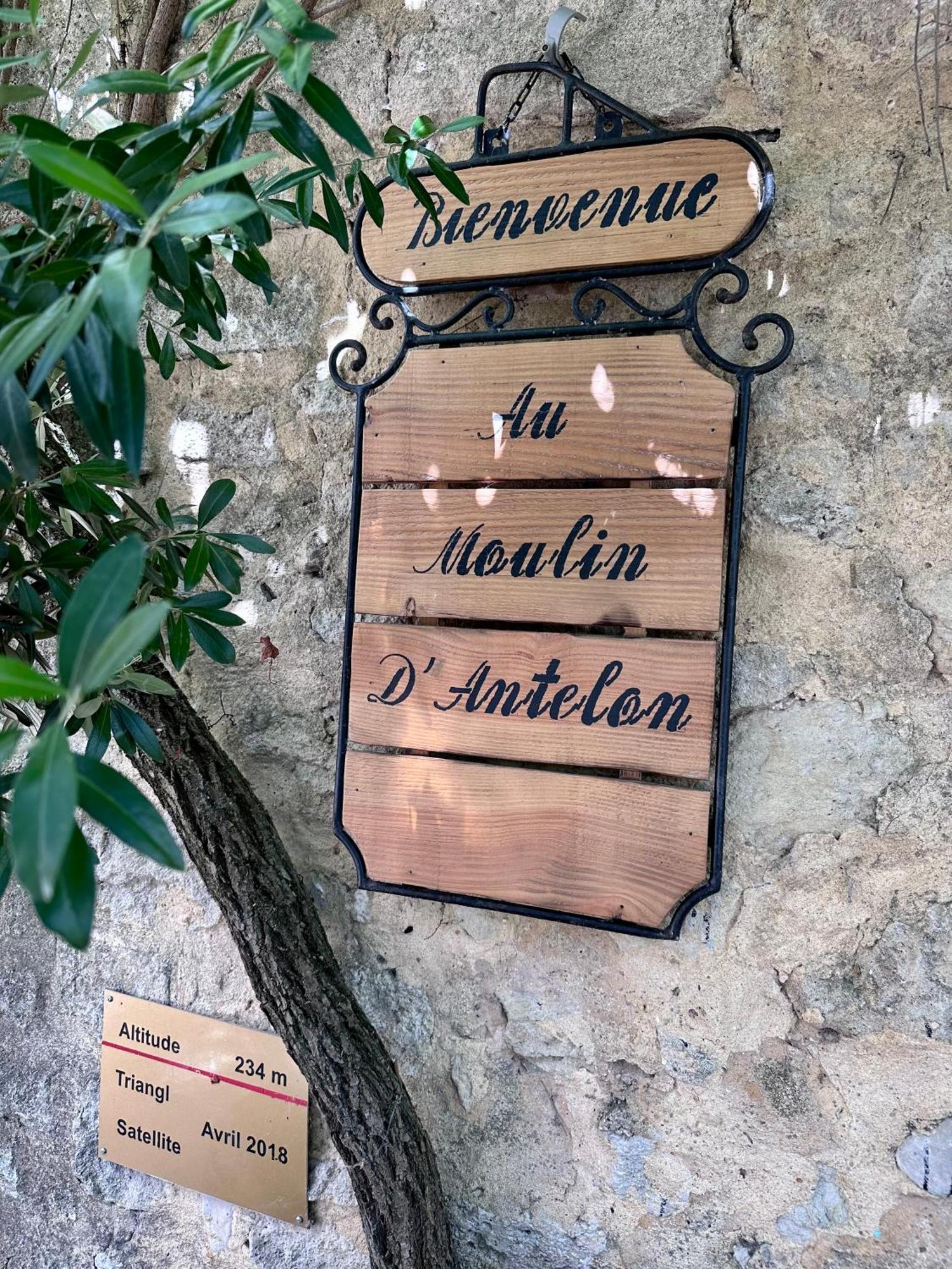 Moulin D'Antelon B&B Крійон-ле-Брав Екстер'єр фото