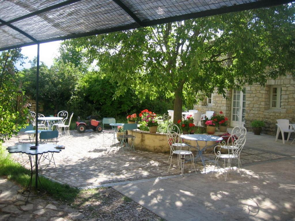 Moulin D'Antelon B&B Крійон-ле-Брав Екстер'єр фото